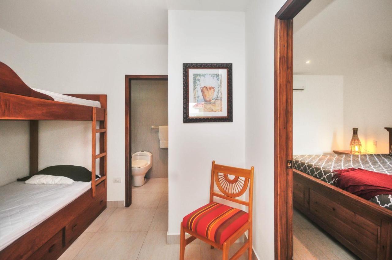 Sunset Gardens Villa Olon Exterior photo