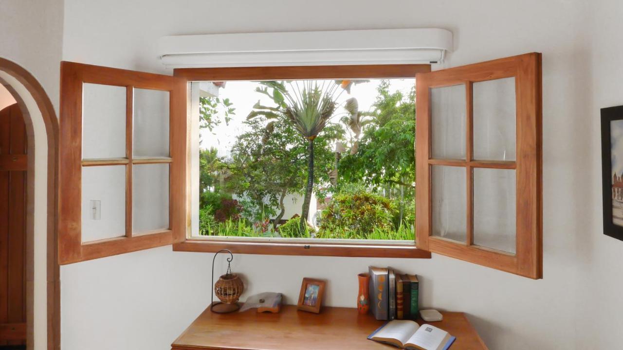 Sunset Gardens Villa Olon Exterior photo