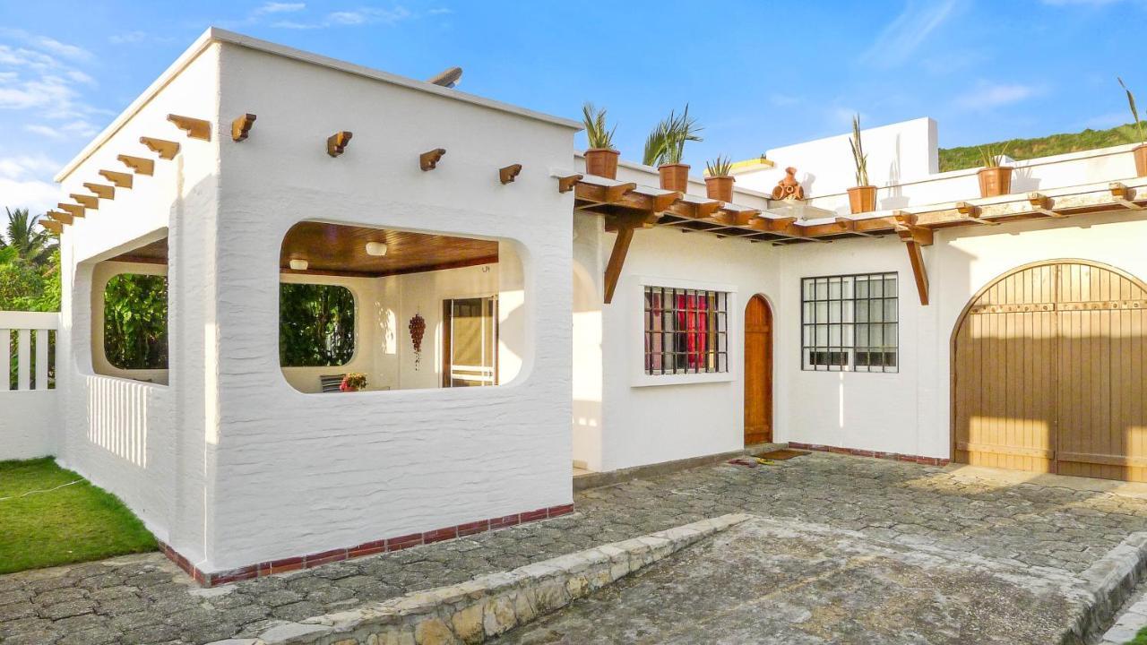 Sunset Gardens Villa Olon Exterior photo